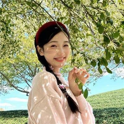温柔酒吧海报